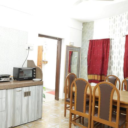 Prag View Heritage Homestay Bhuj Esterno foto