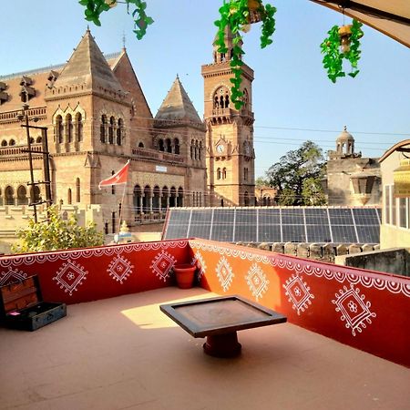 Prag View Heritage Homestay Bhuj Esterno foto