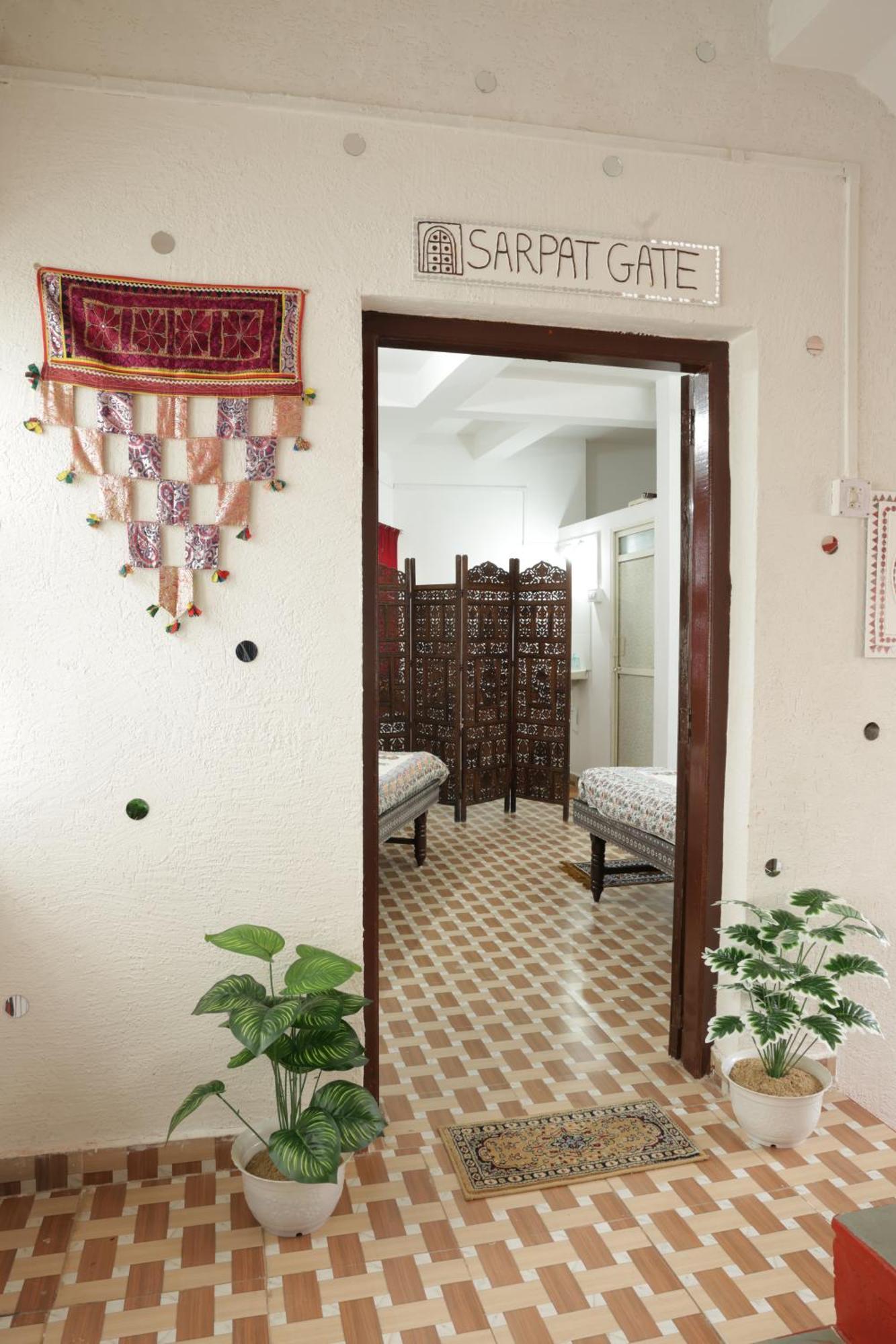 Prag View Heritage Homestay Bhuj Esterno foto