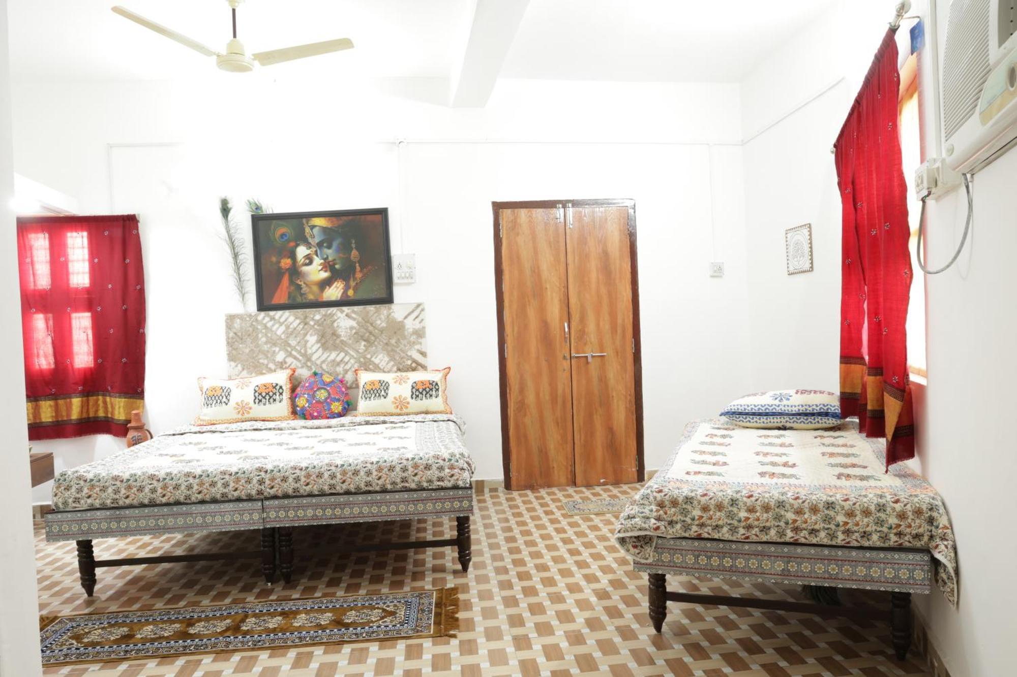 Prag View Heritage Homestay Bhuj Esterno foto