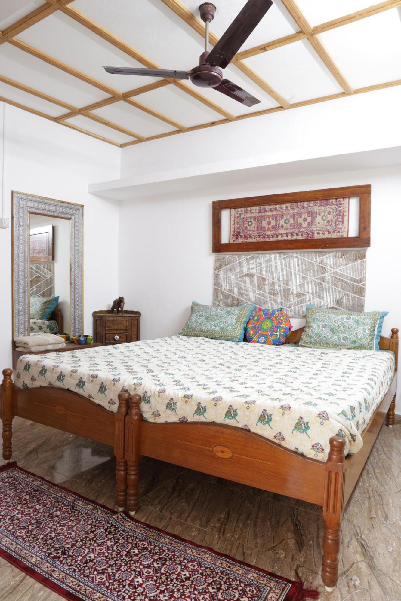 Prag View Heritage Homestay Bhuj Esterno foto