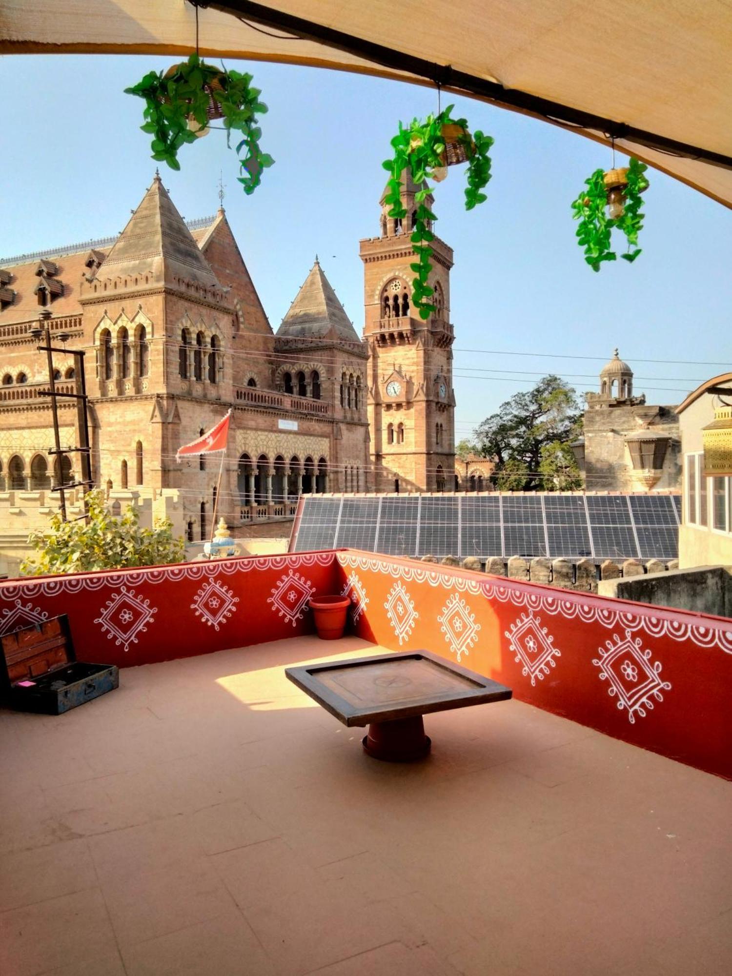 Prag View Heritage Homestay Bhuj Esterno foto